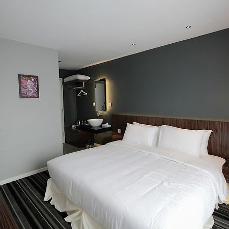 Apple Hotel Times Square Джорджтаун Экстерьер фото